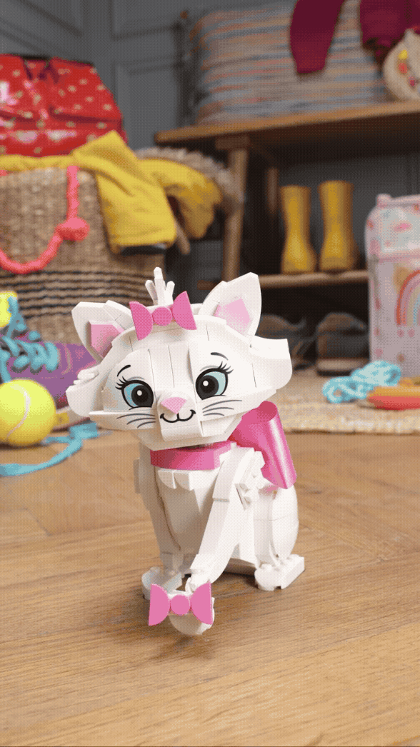 Lego Marie Cat | Directed by Stefano & Alejandra