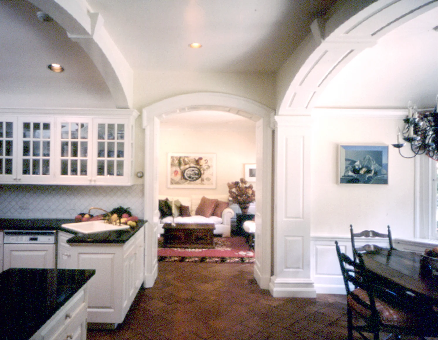 New_Canaan.Connecticut.Forbes.Robert_Orr_&_Associates.Architecture.Landscape_Architecture.New_Urbanism.Cornish.Kitchen_to_Family.jpg
