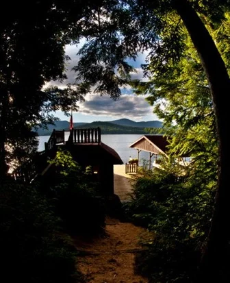 Lake_Placid.New_York.Camp_Crow's_Nest.Lake_House.Robert_Orr_&_Associates.Architecture.Landscape_Architecture.Urbanism.Camp.jpg