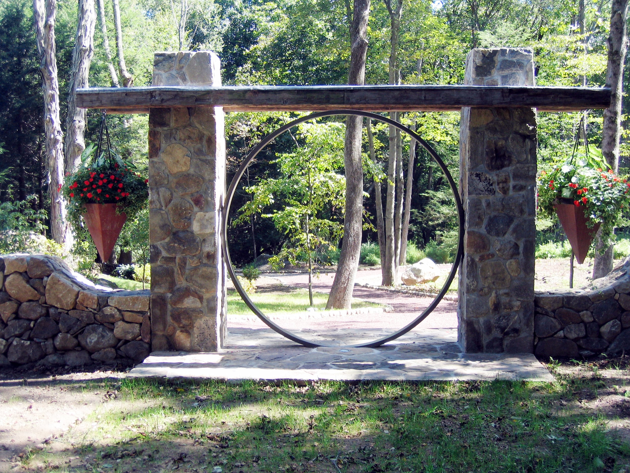 Redding.Connecticut.Moracco.Robert_Orr_&_Associates.Architecture.Landscape_Architecture.Urbanism.Gate.jpg