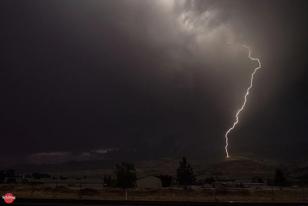 Lightning On Grizzly