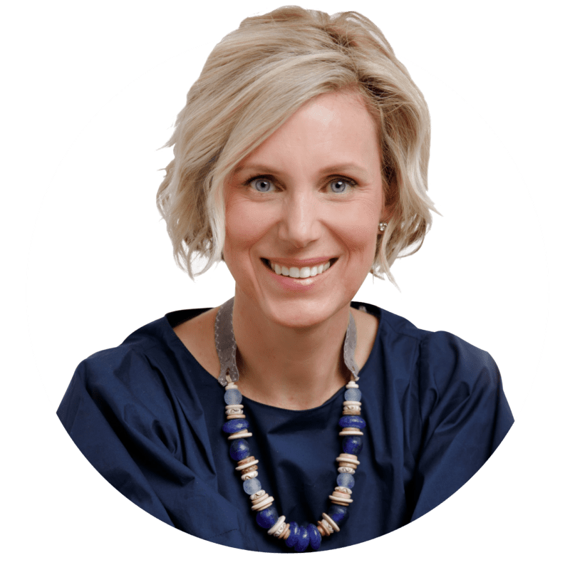 Build A Preschool Posing Playbook That Sells!
