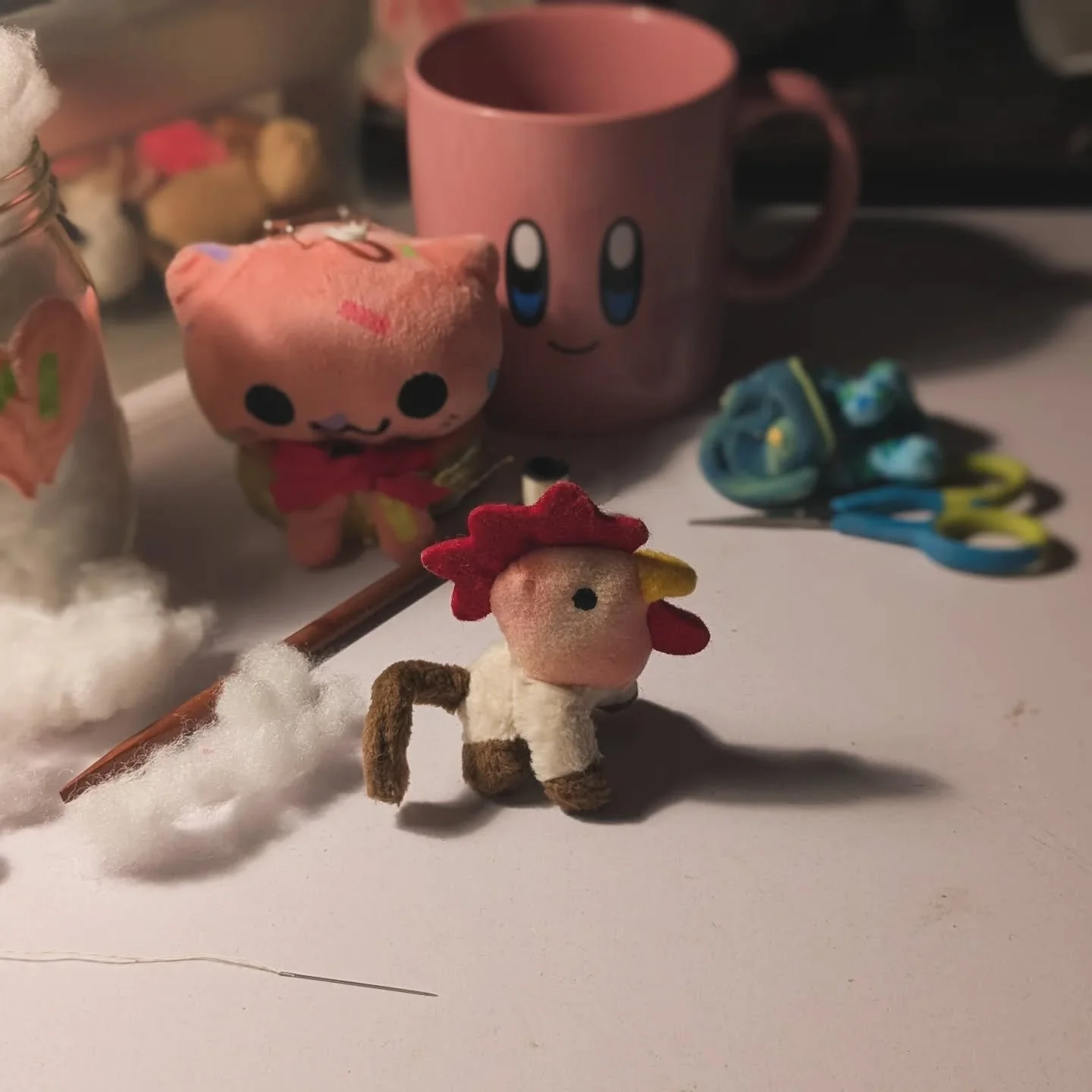 "caoster".........?

#handmade #fabrics #ugly #weird #uglydolls #nostalgia #beaniebabies #mutant #smallbuisness #kirby #keychain #wip #process