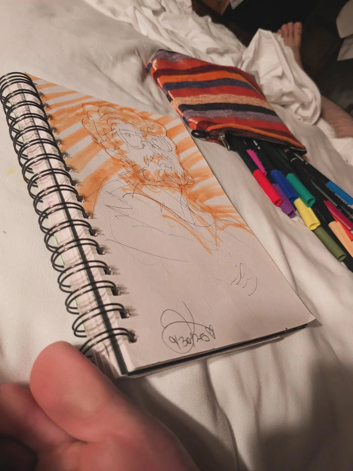 .... mahna mahna. 

#toes #ideas #journal #sketch #markers