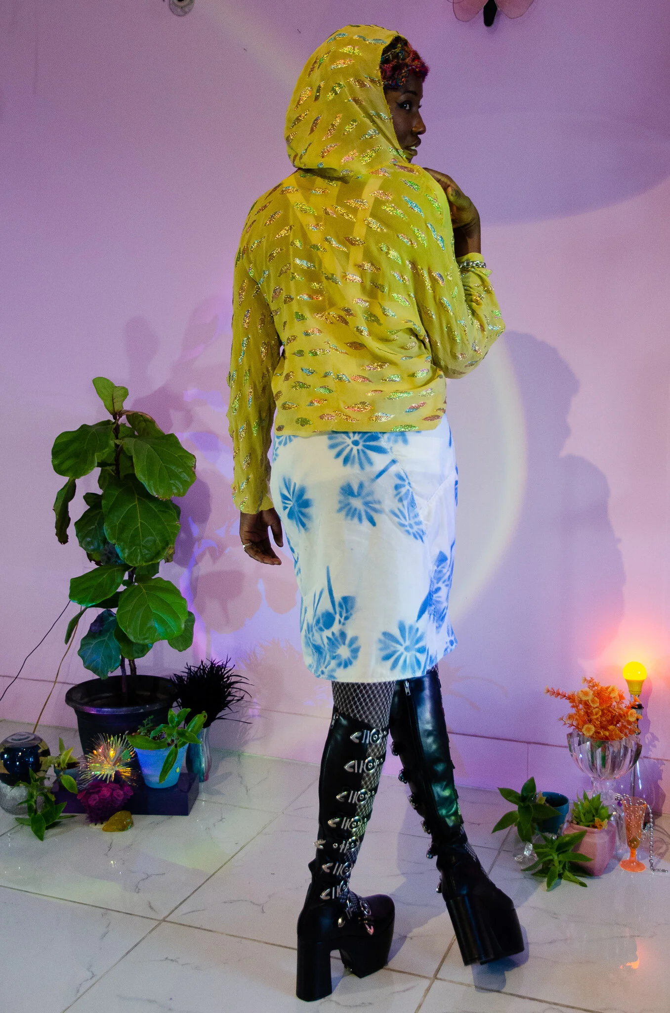 8FE99BF0-9461-40C6-8305-5D43D843F33B