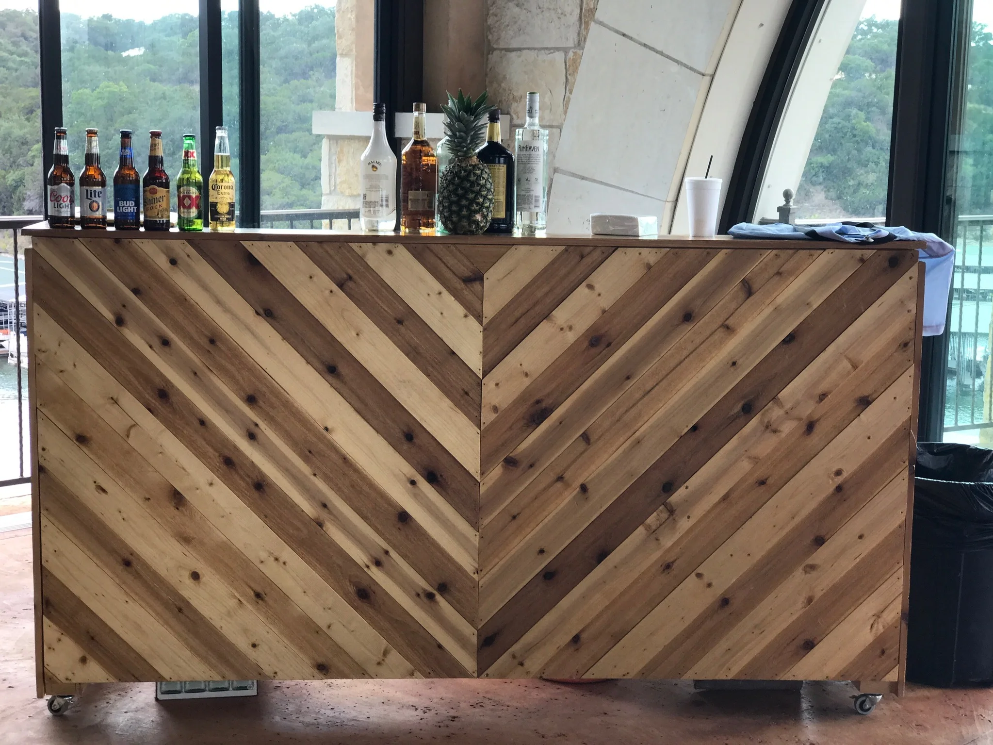 The Serrano Bar