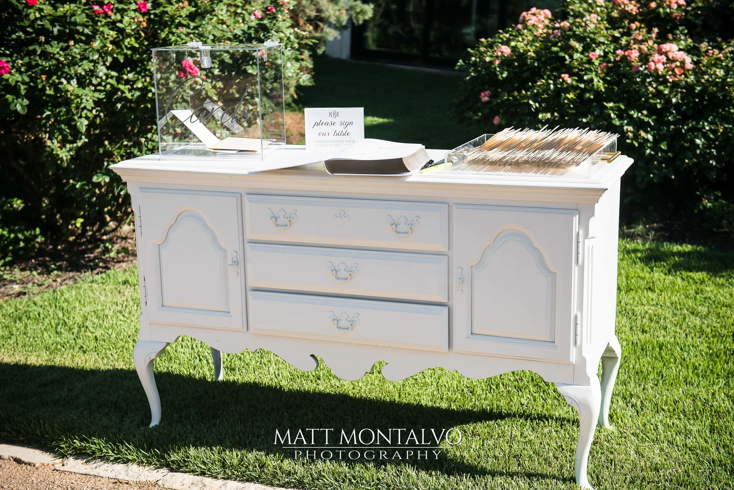 Vintage Cream Buffet