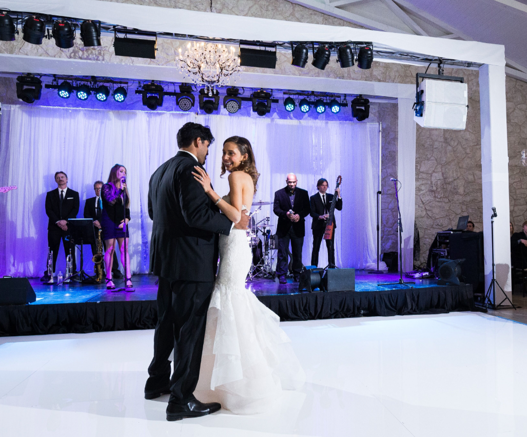 WHITE GLOSS DANCE FLOOR