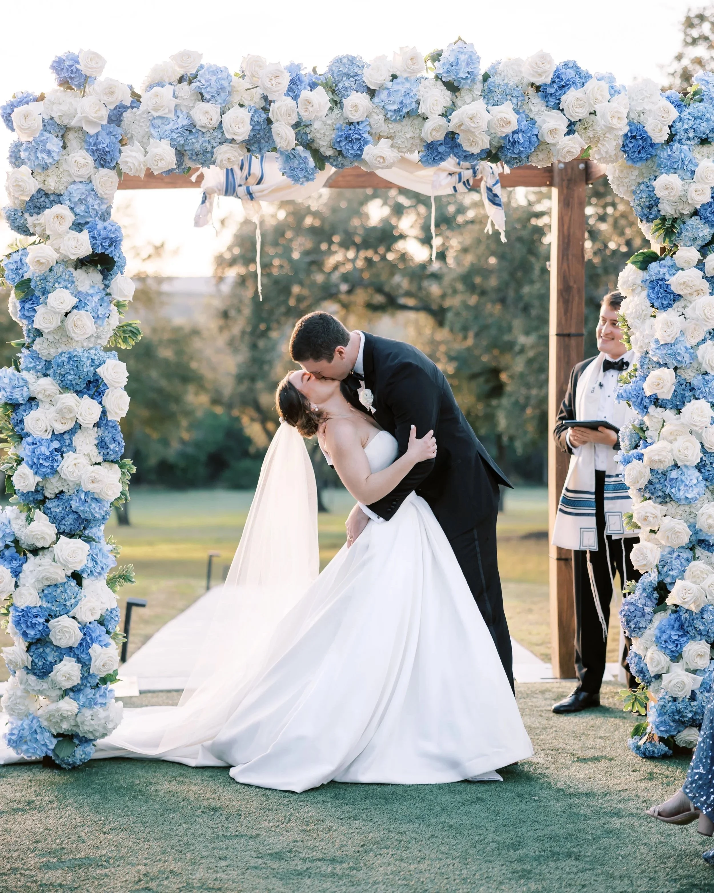 Solid Wood 4-Post Arch/Chuppah