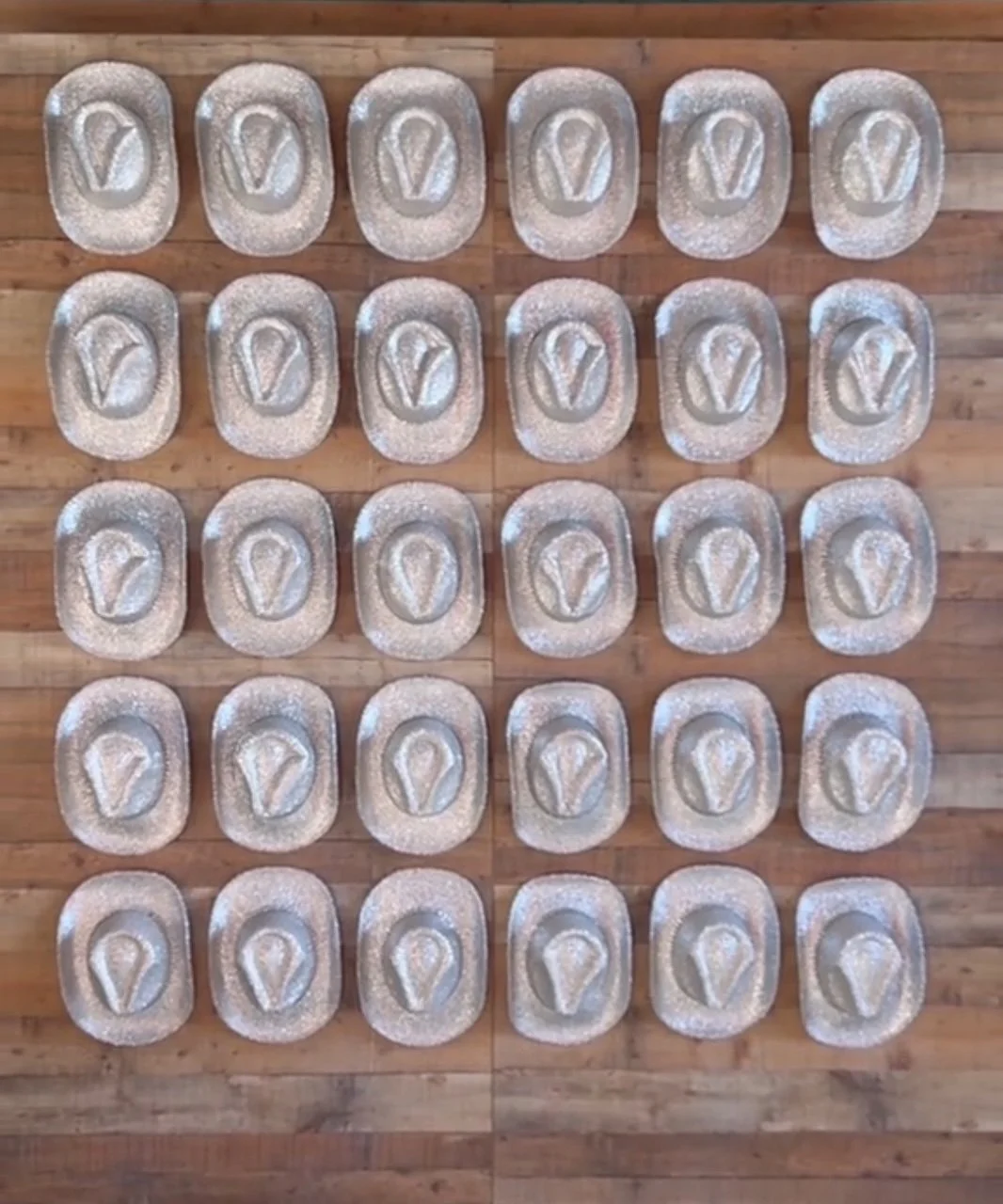 8x8 WOODEN WALL BACKDROP