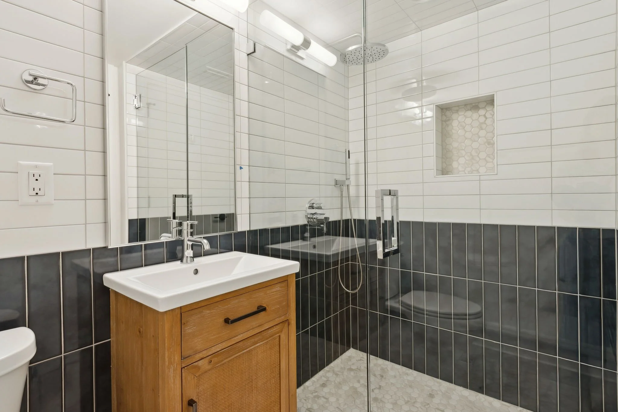 27-web-or-mls-901 Ocean Blvd Unit 43 (21 of 41).jpg