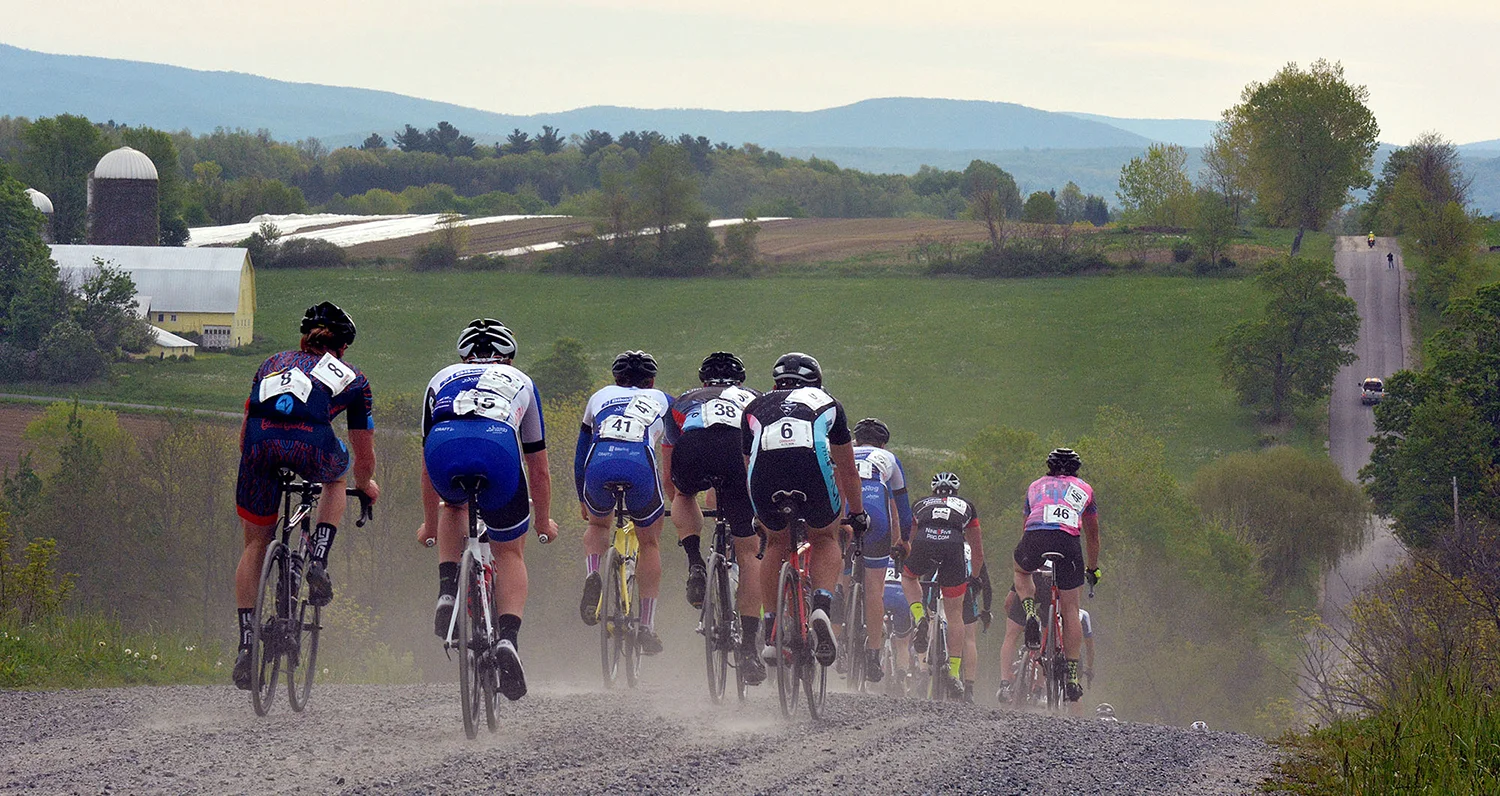 Kicking up dust on Meeting House Road at the 2016 Tour of the Battenkill. Dave Kraus