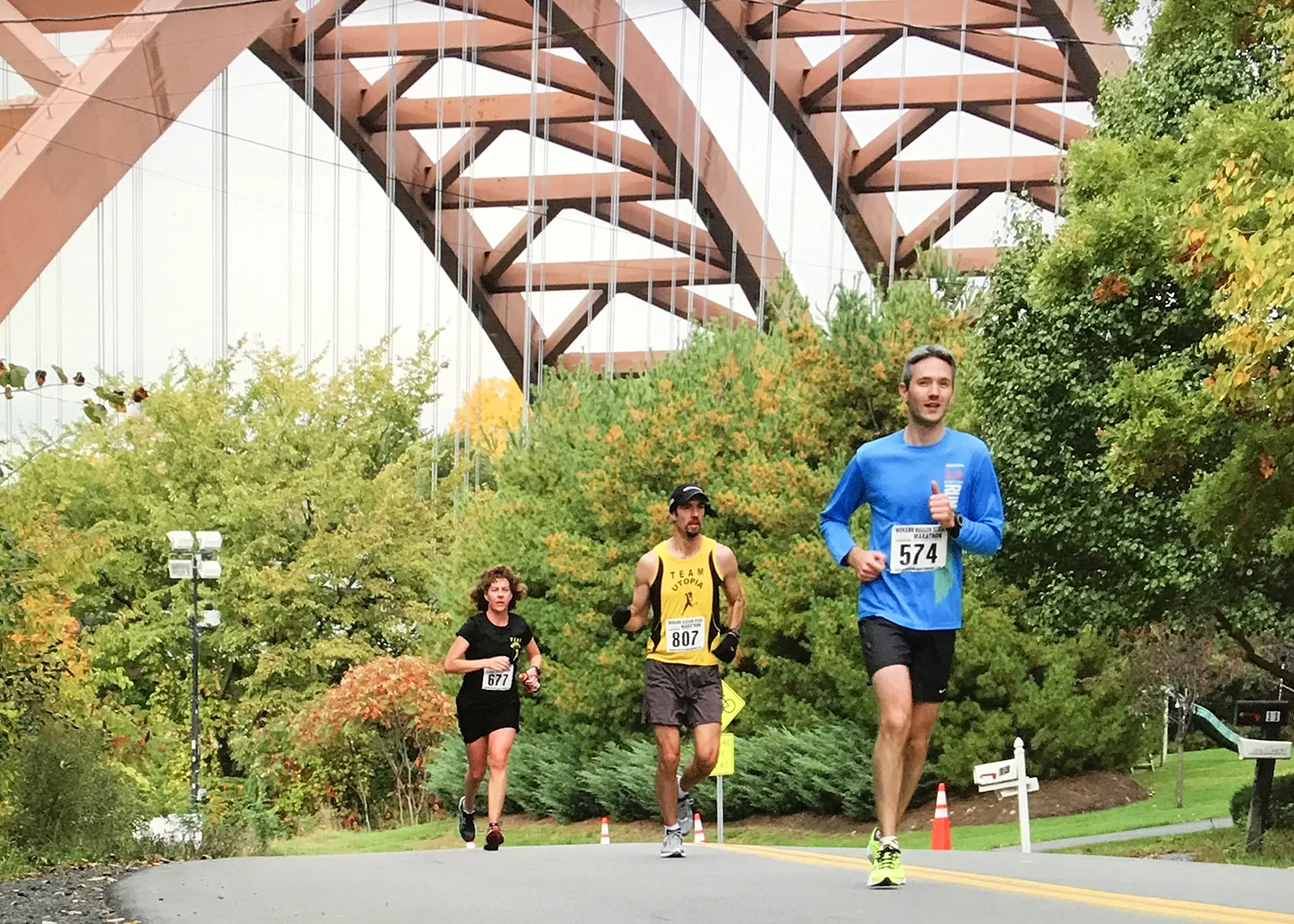 Runners in the marathon approach the halfway mark in Colonie near the Twin Bridges. Bill Meehan 