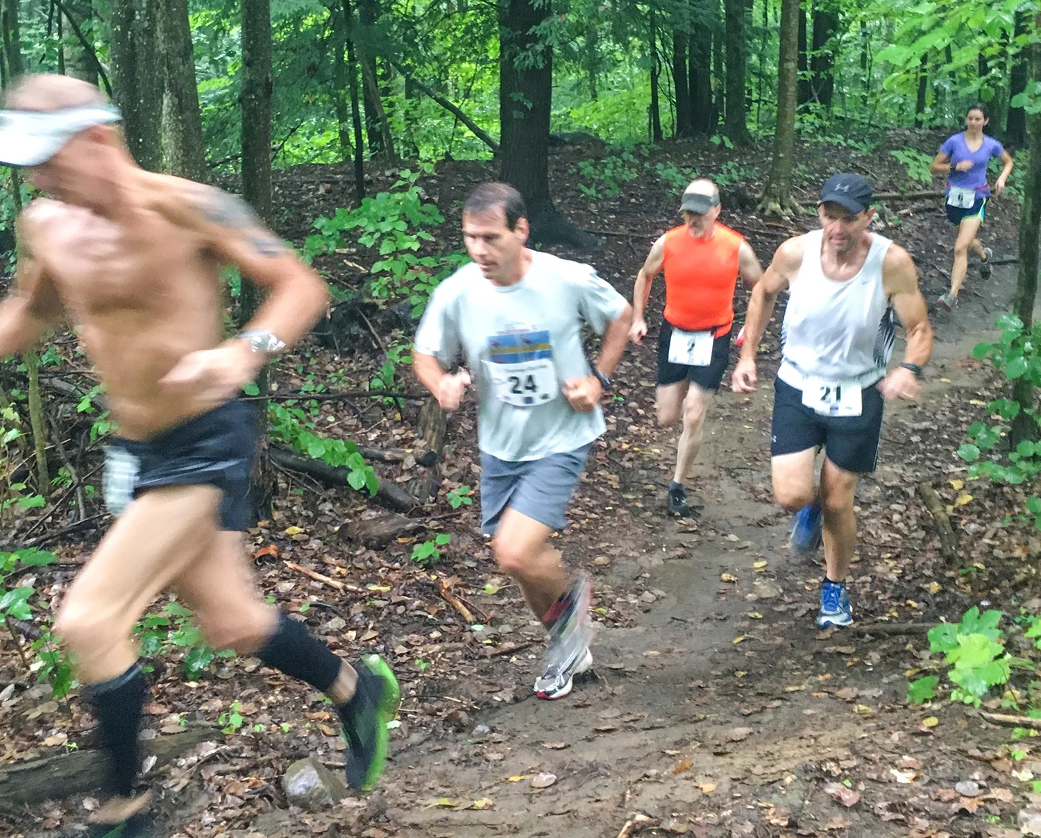 TRAIL RUNNING