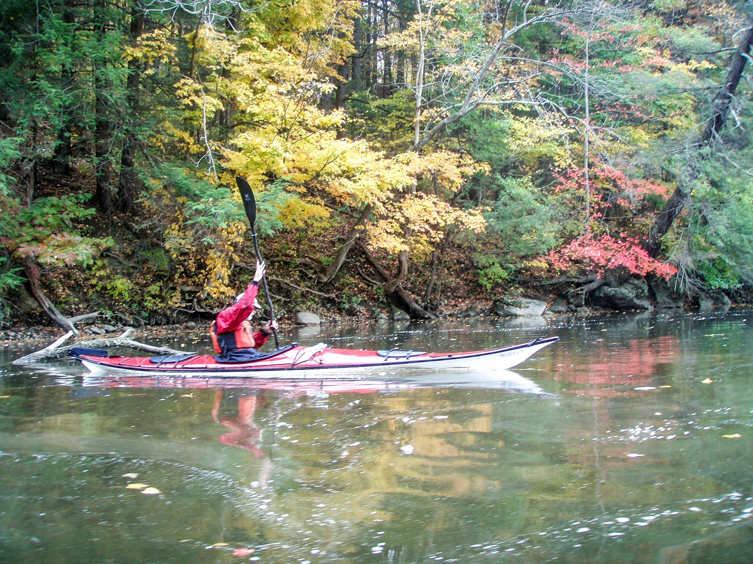 PADDLING & HIKING