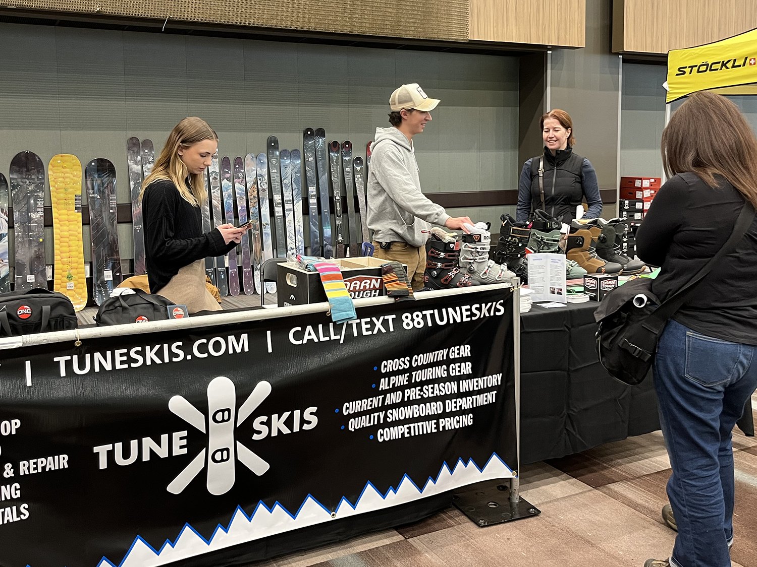 Tune Skis / Winter Expo 2023