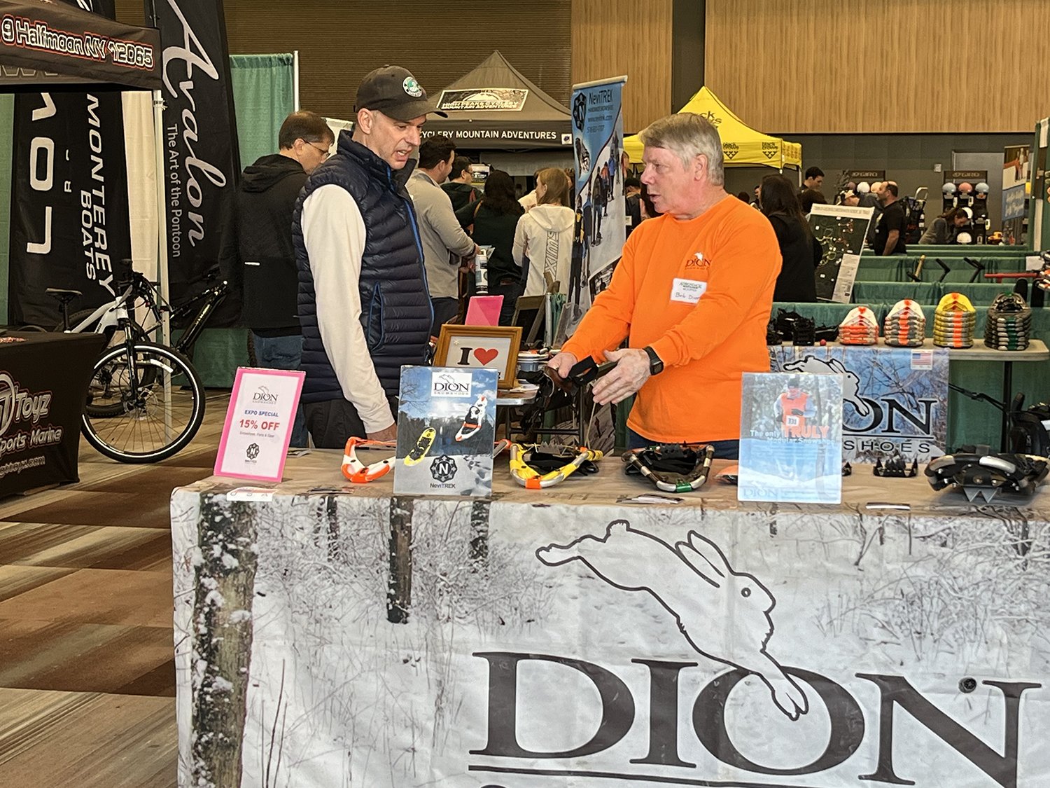 Dion Snowshoes / Winter Expo 2023