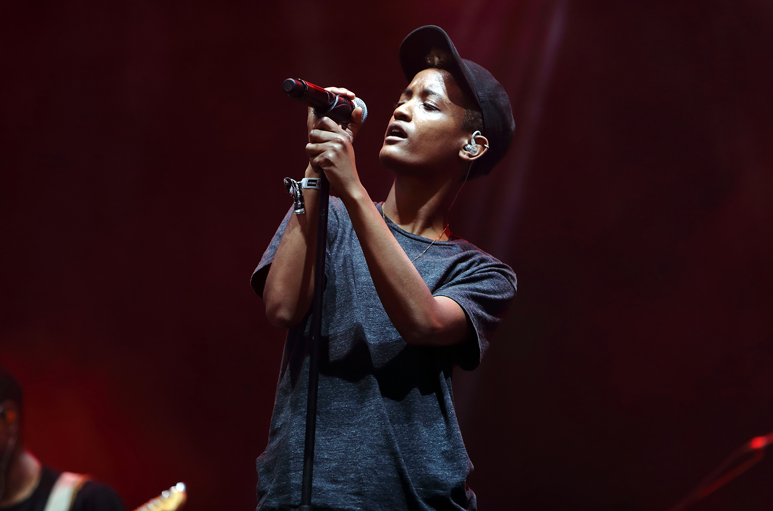 syd-performance-aug-2016-billboard-1548.jpg