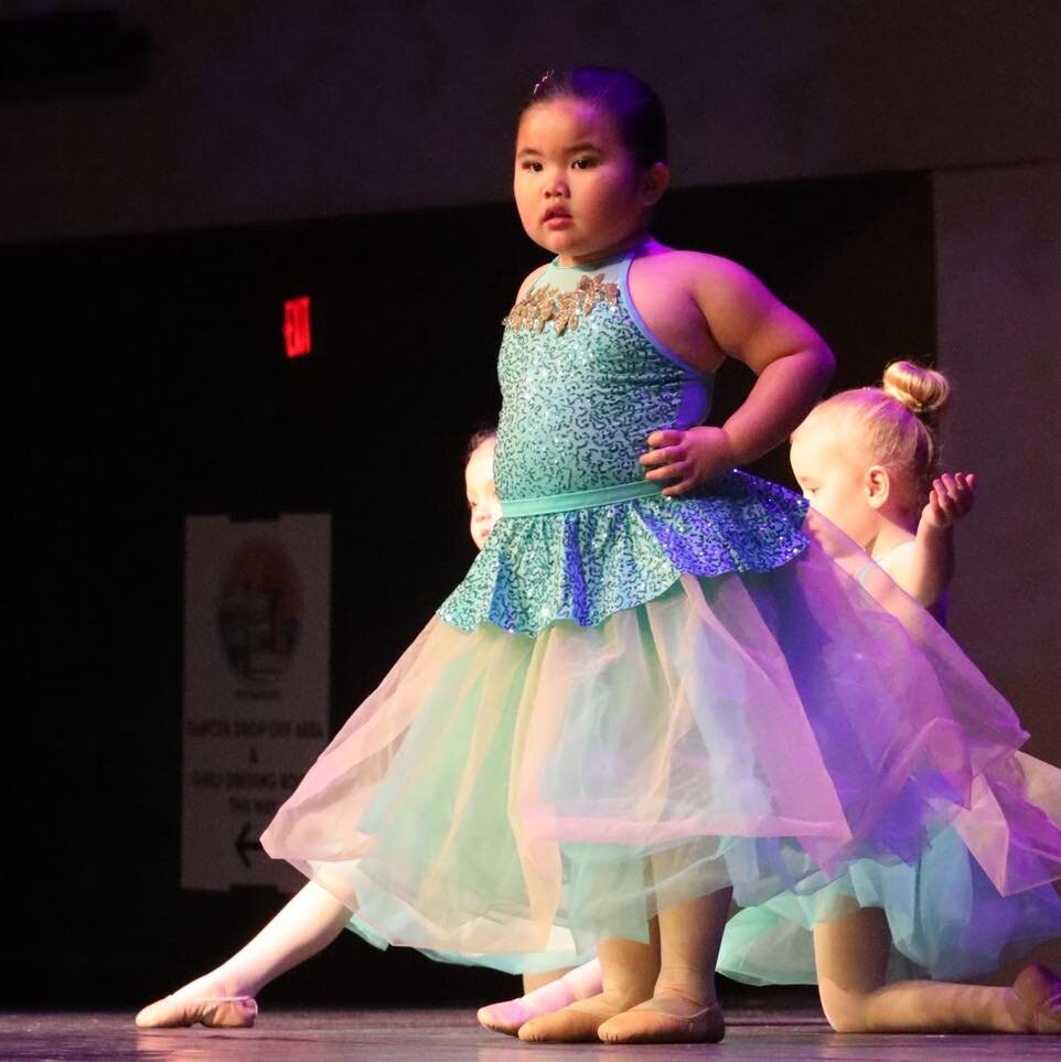 🌷 Excitement is in the air! 🌷
As we continue with Parent Watch Week, let&rsquo;s celebrate the progress our dancers have made and the dedication they&rsquo;ve shown. Keep shining, dancers! Recital session is here! 🩰
#Progress #ParentWatch #StudioO