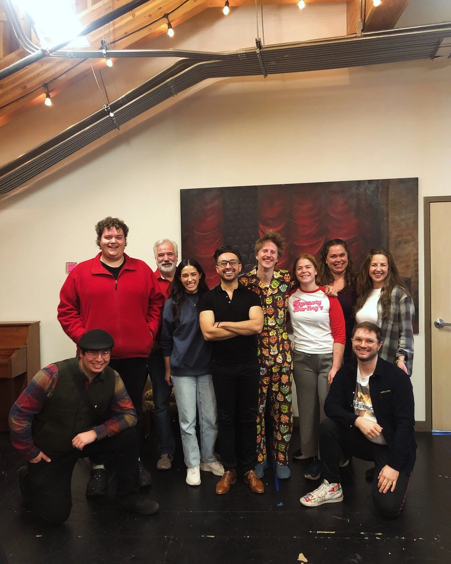 It&rsquo;s the first day of rehearsals for The 39 Steps! 

The cast and crew have officially kicked off Teatro&rsquo;s 2025/26 Season, and things are already moving at top speed! 🚂

Swipe through for a peek at our brilliant quartet diving into the a