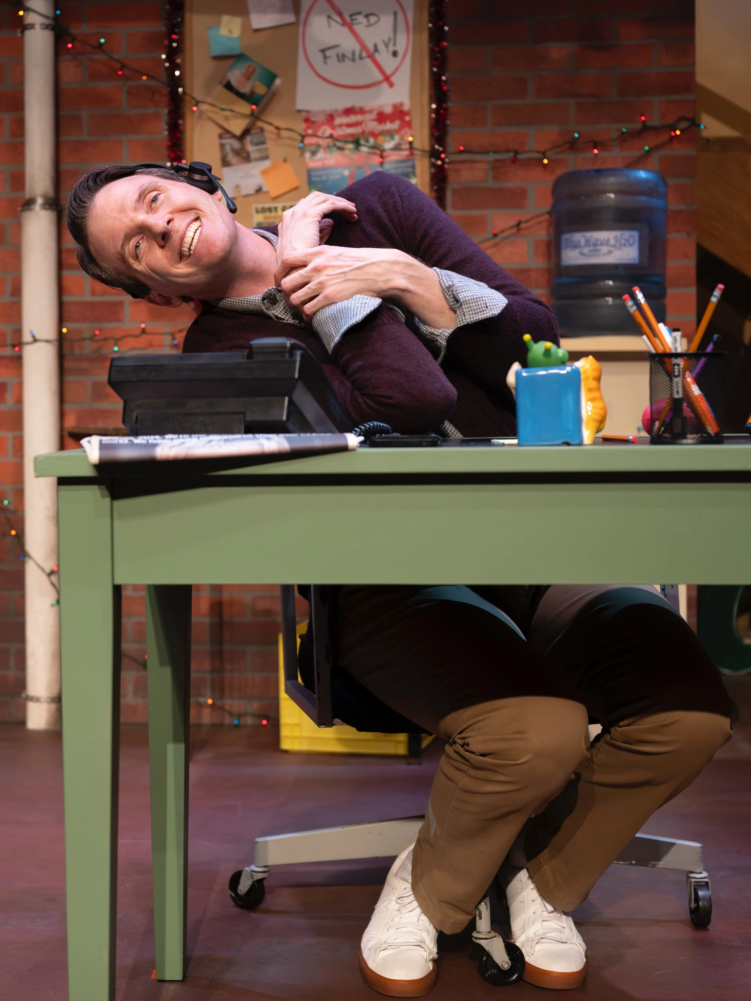 Hiiiiiiiiiii! TONIGHT is Opening Night for Fully Committed!

Join us at the @varsconatheatre for the official opening!performance of our latest production!

Following the performance, we&rsquo;ll be hosting a post-show reception with treats generousl