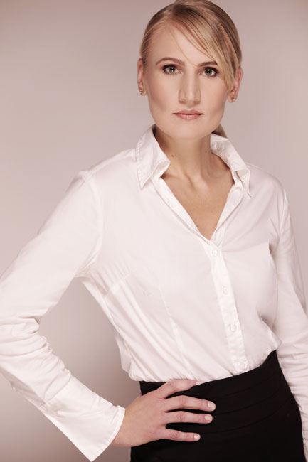zarah4.jpg