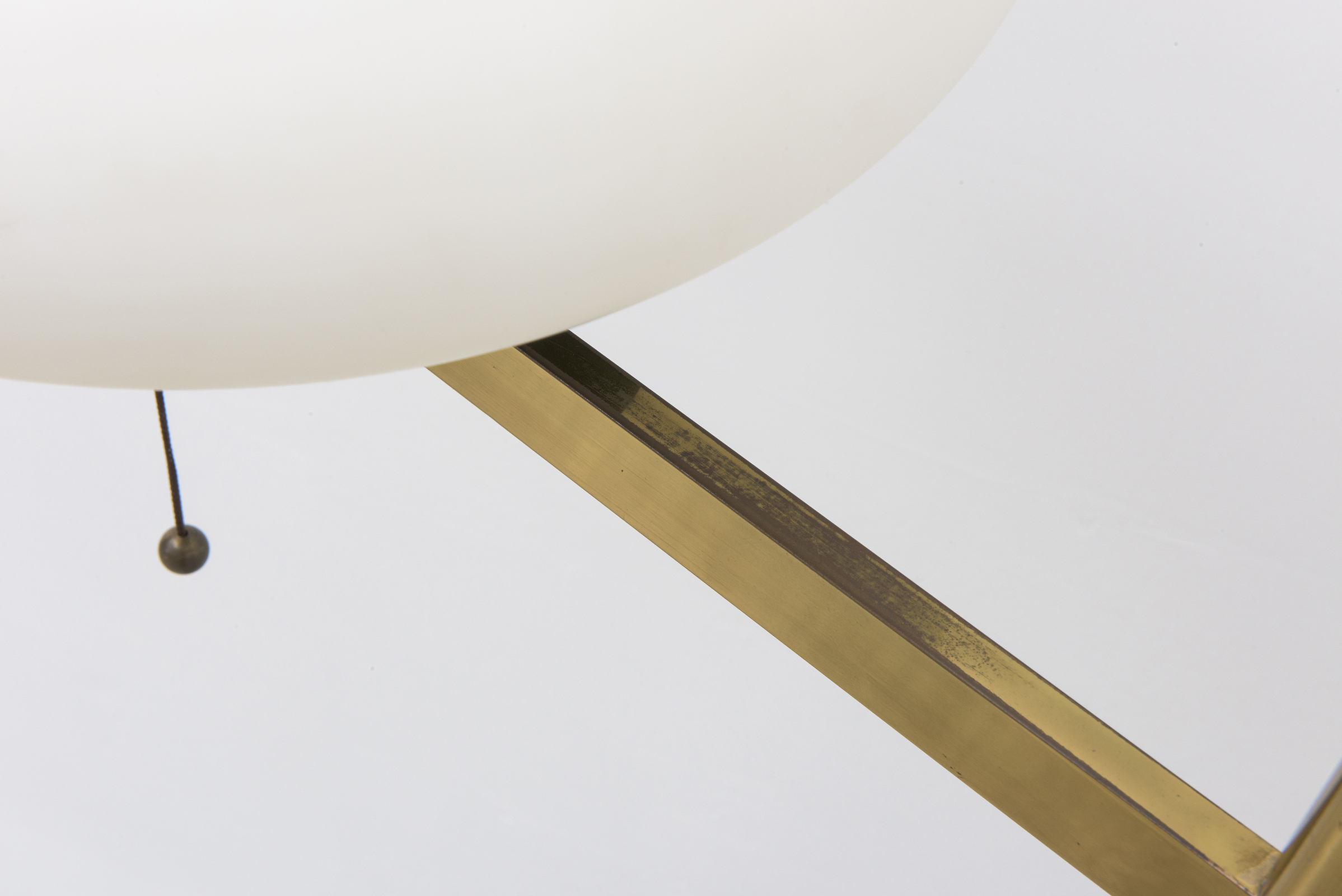 mid century floor to ceiling lamp