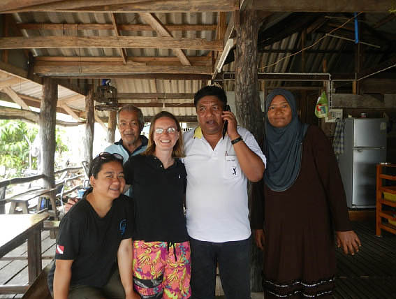 With the family of Bang Lee at Koh Pu. Lindsay Aylesworth/Project Seahorse