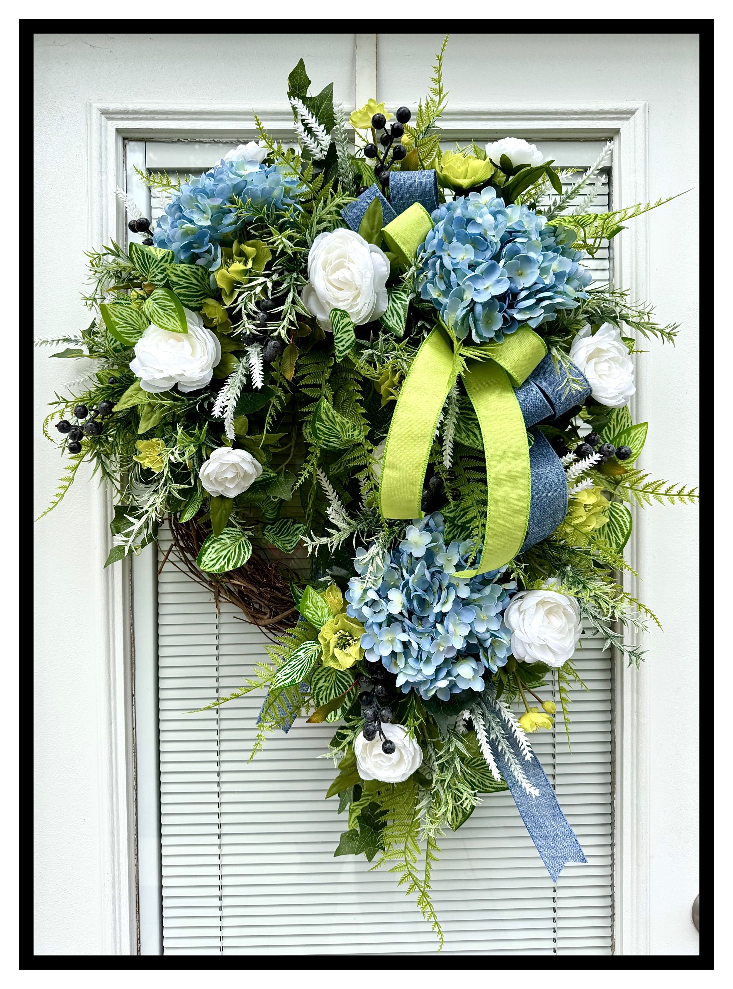 Artificial Floral Home Decor Wreath