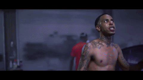 Baton Rouge's own Geaux Yella lights it up in "Pull Up" 