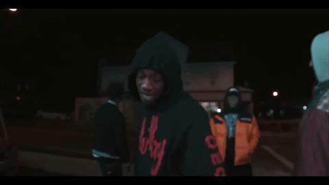K$ubi Kayy applies the pressures with Say Kuro in the “SSR” visual