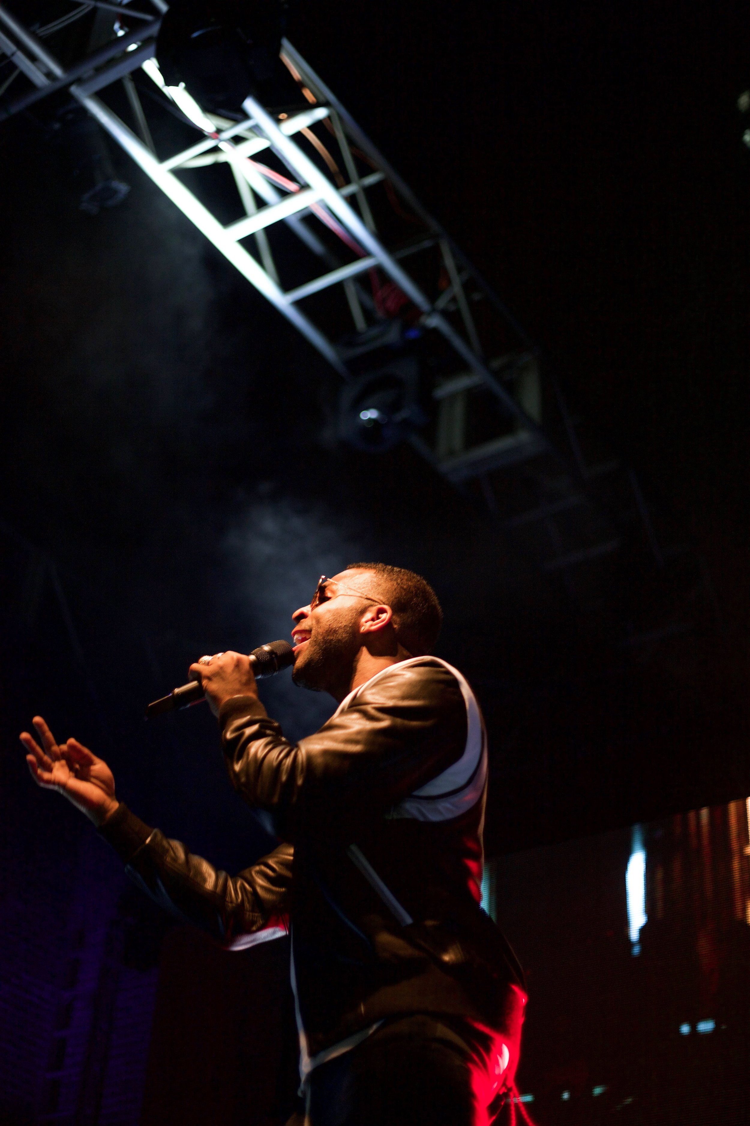Palm Trees + Calm Sounds: How DVSN rocked out Orlando