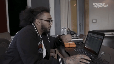 St. Louis Producer, Chasethemoney gets in his bag with his "Rhythm Roulette" Episode