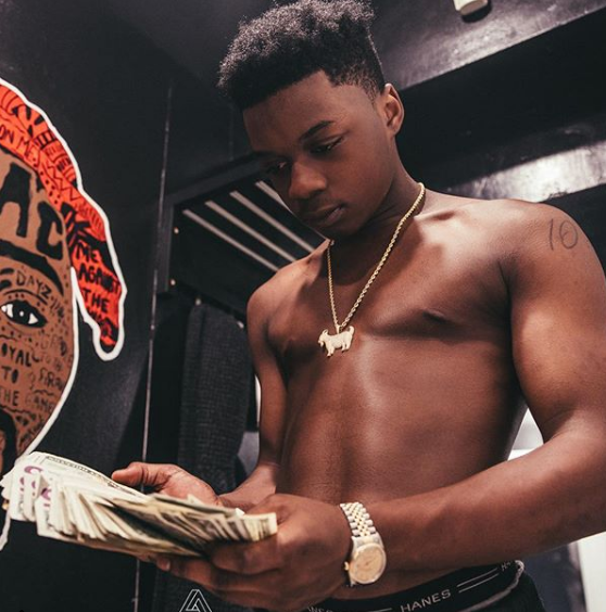 Washington D.C. emerging artist, MoneyMarr delivers some more hype music with "Draco Vibes 2"