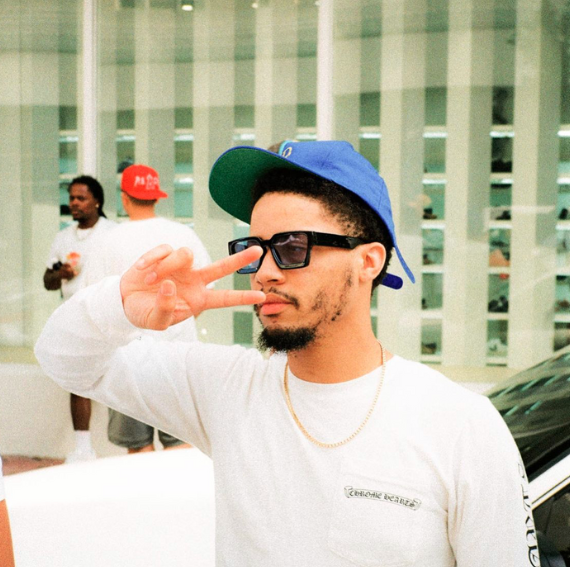 Veeze puts out a sure-fire hit with his new single, "GOMD"  