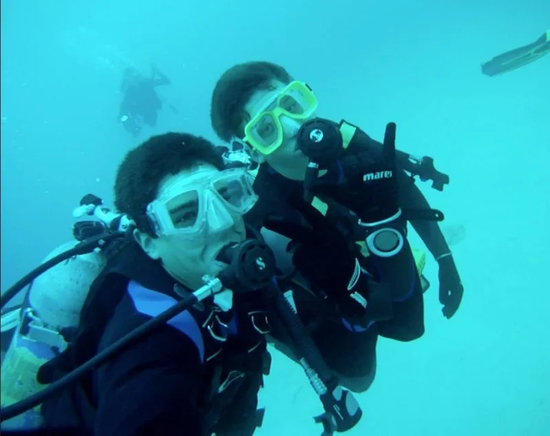 16276_10200364125973264_439689930_n.jpg