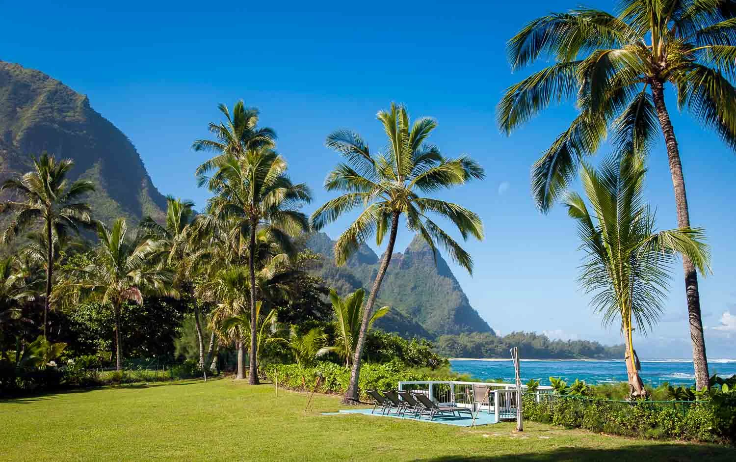 3 Acres On Tunnels Beach