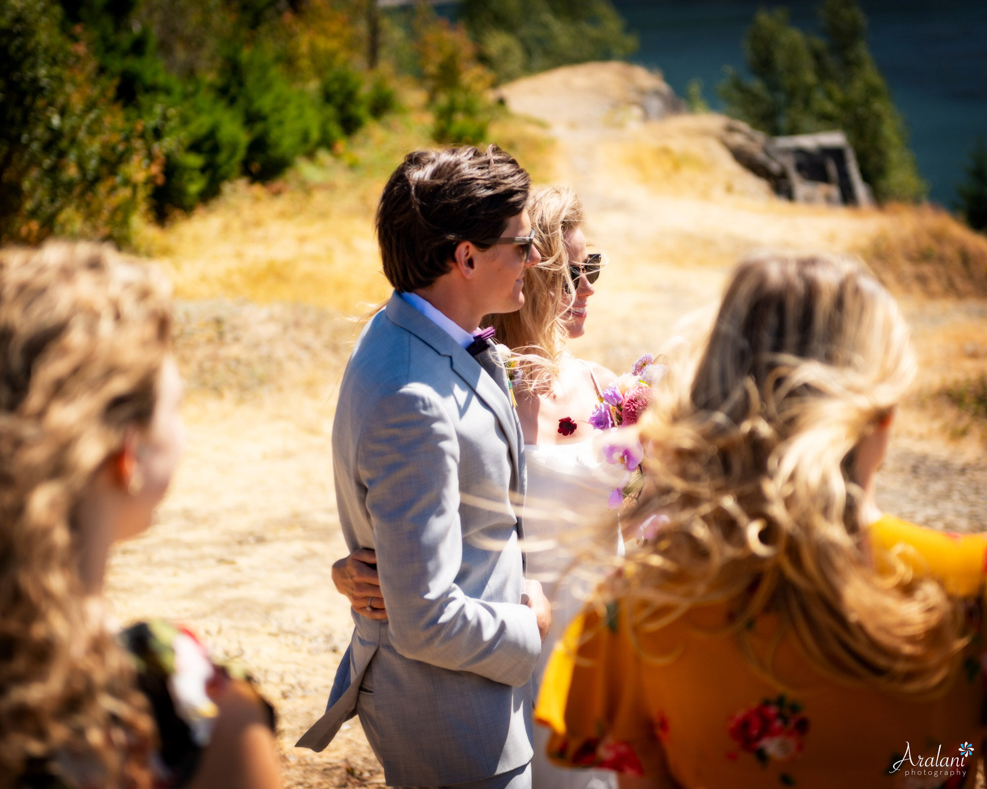 Courtney-Jimmy-004-Columbia-River-Gorge-Government-Cove-Latourell-Falls-Oregon-Wedding-Elopement-Photographer-Aralani-Photography-Courtney_Jimmy_W0035.jpg
