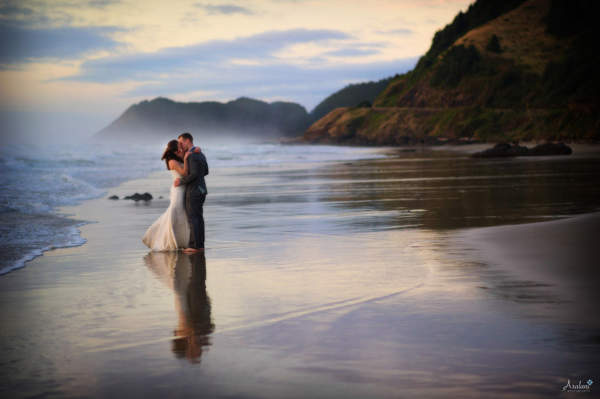 001_Sarah-Brendan-Cape-Perpetua-Yachats-Oregon-Wedding-Photographer-Aralani-Photography.jpg