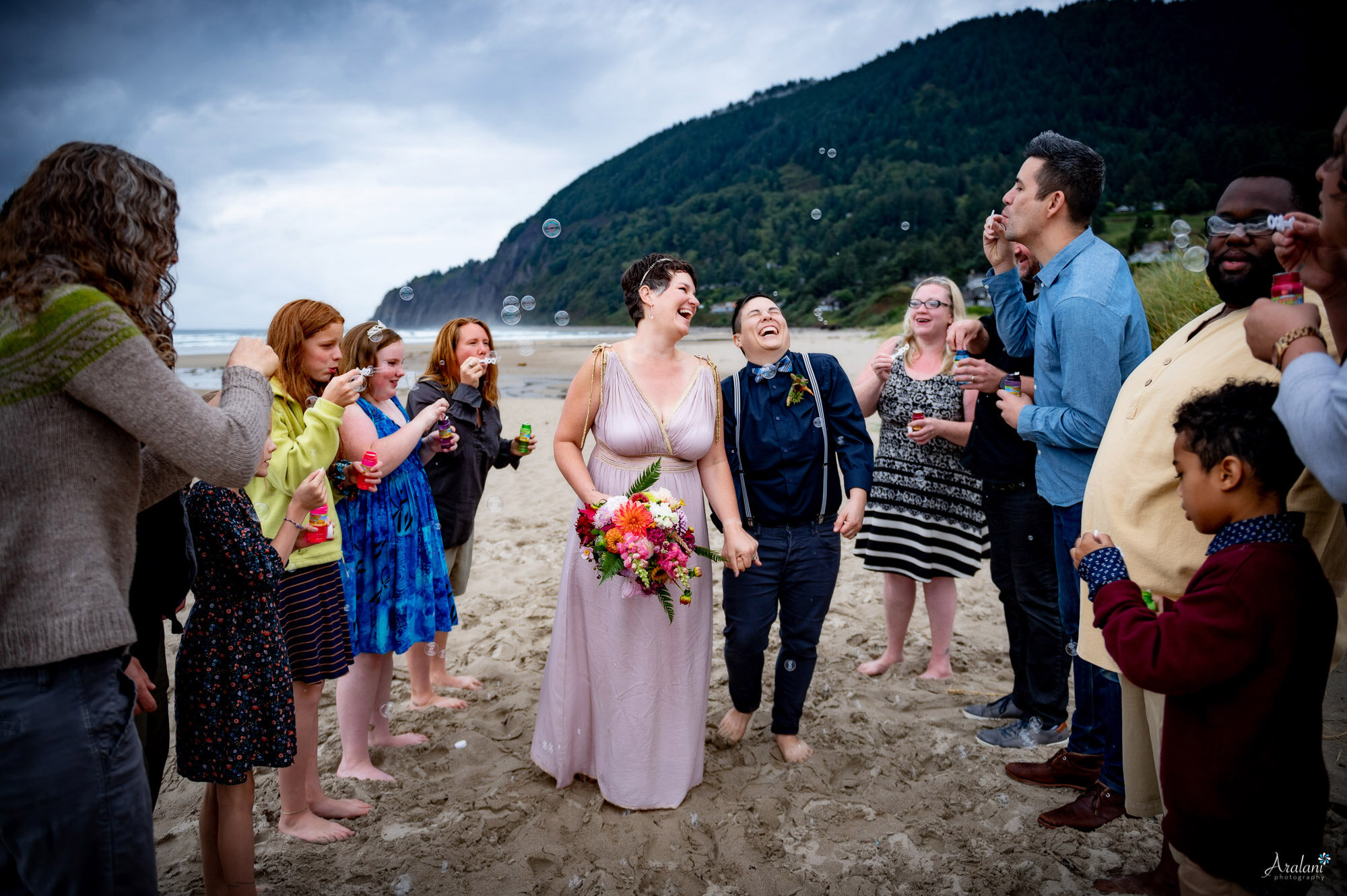 018_Brandy-Julie-002-Manzanita-Oregon-Coast-Wedding-Photographer-Aralani-Photography-Brandy_Julie_W00062.jpg