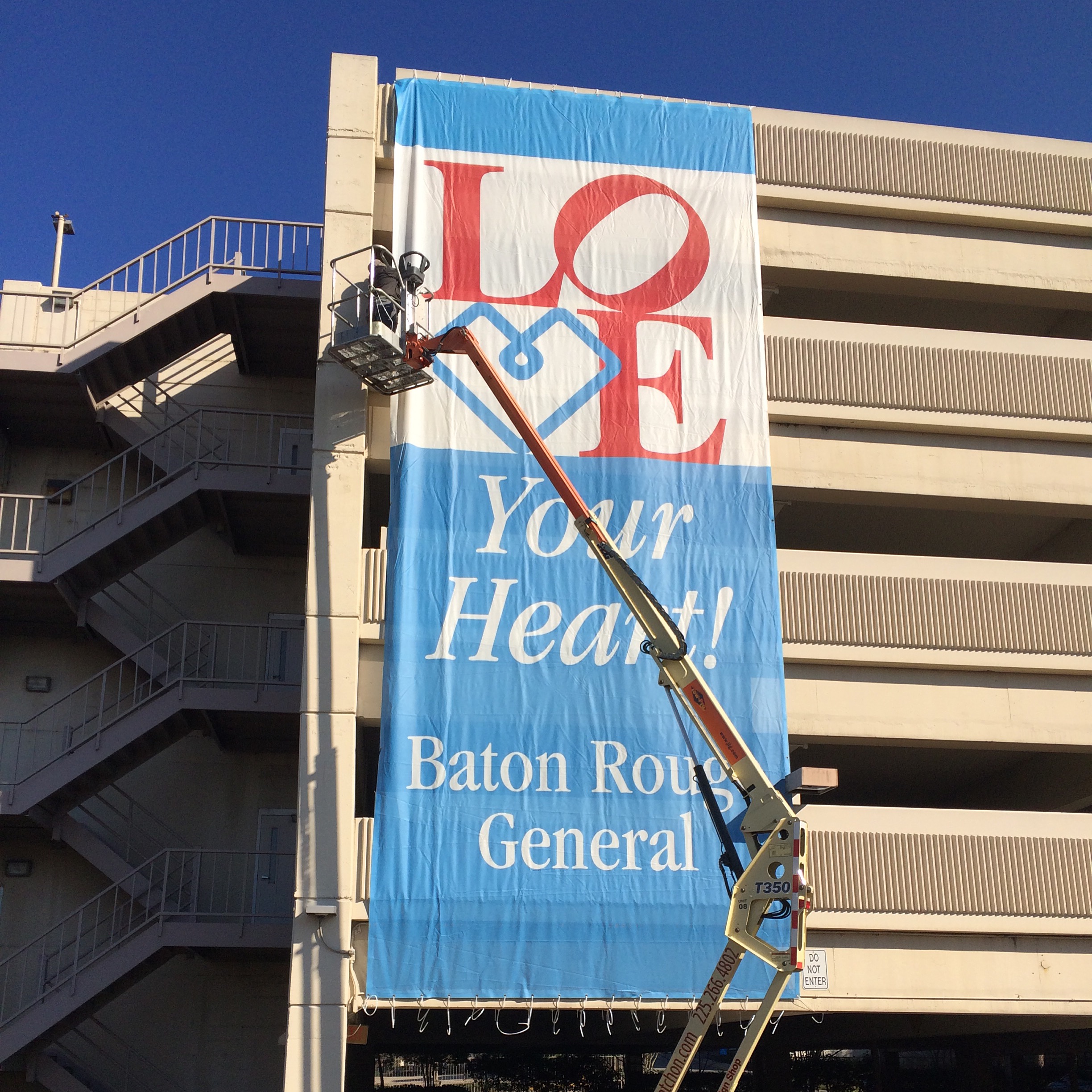 Installing Mesh Banner