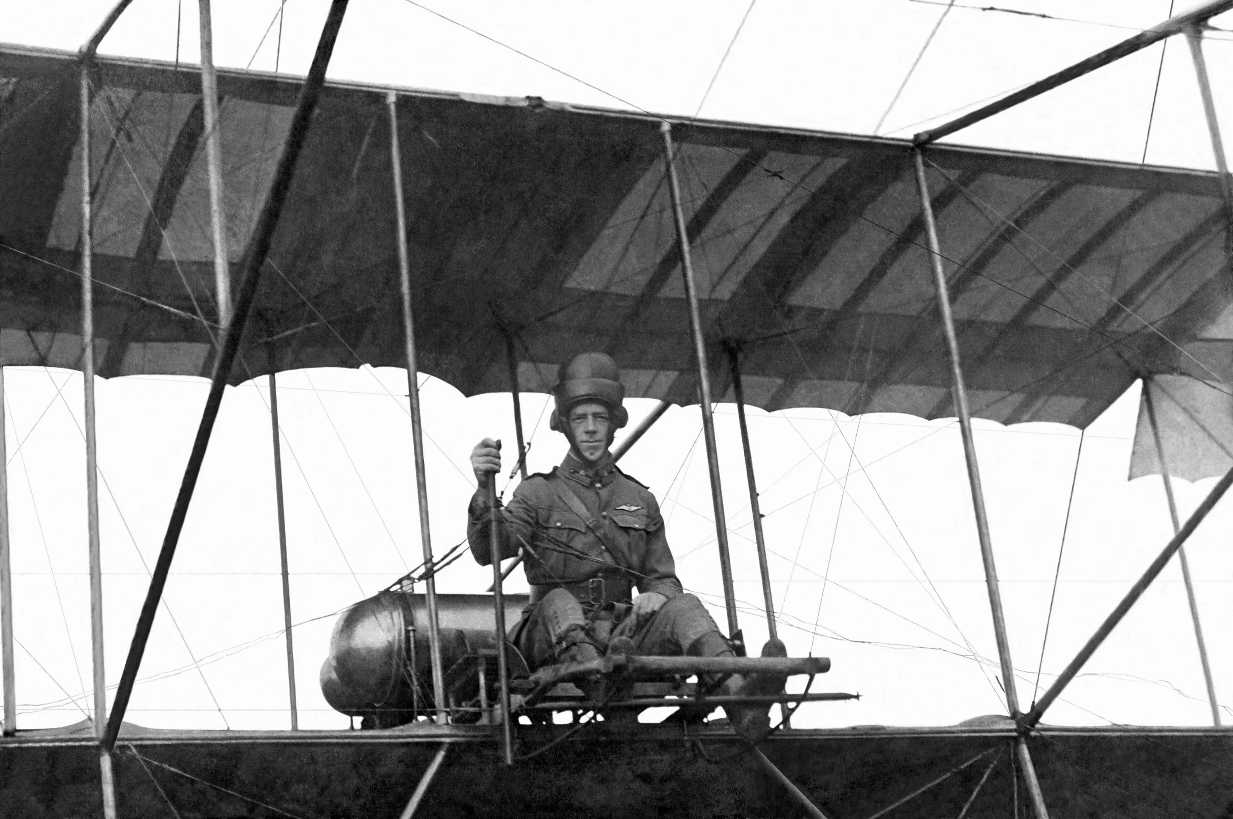 AFC Point Cook CFS 27 May 1915 Lt V.J.Hall 01-02.jpg