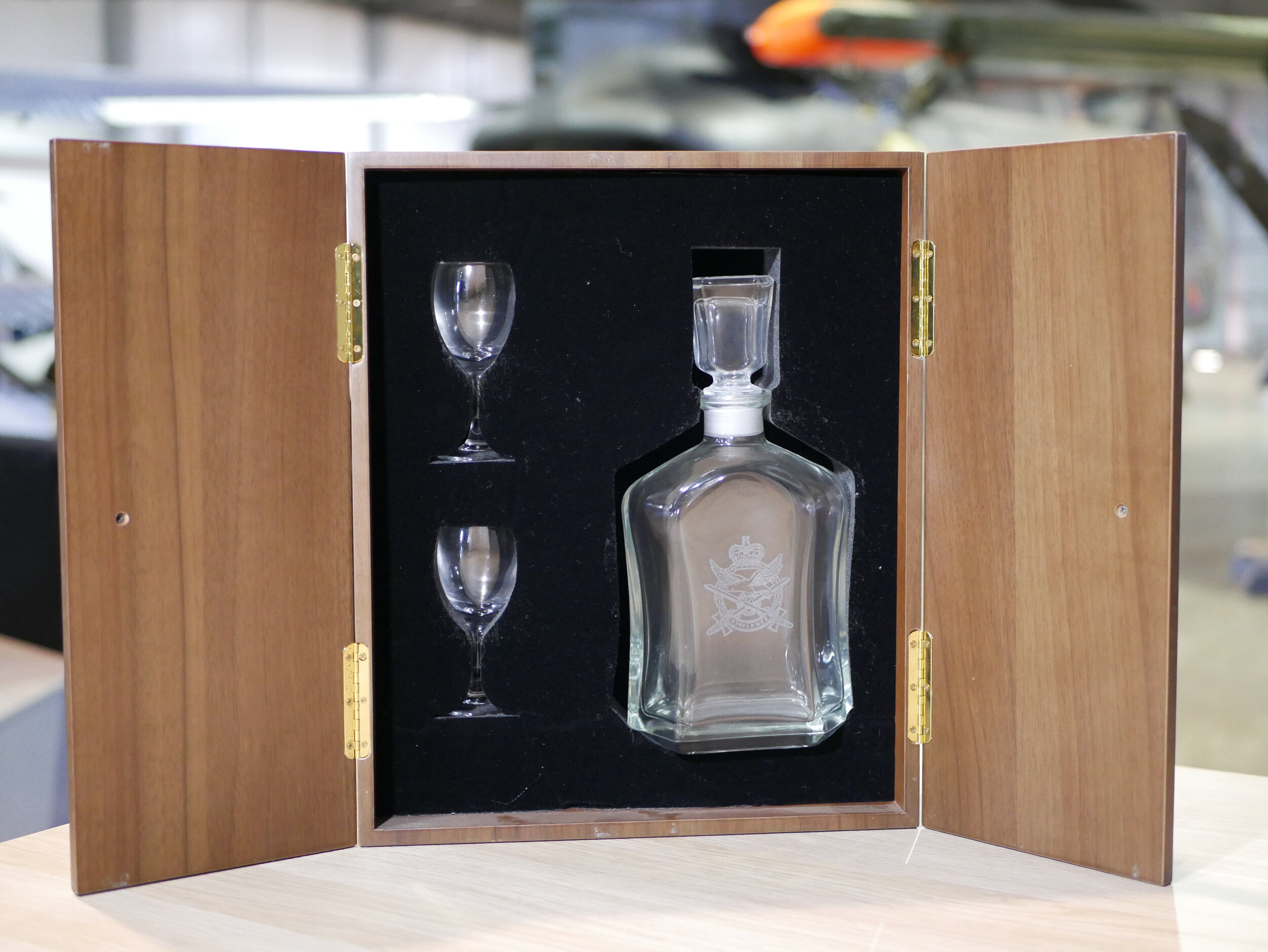 AAAVN Corps Decanter set