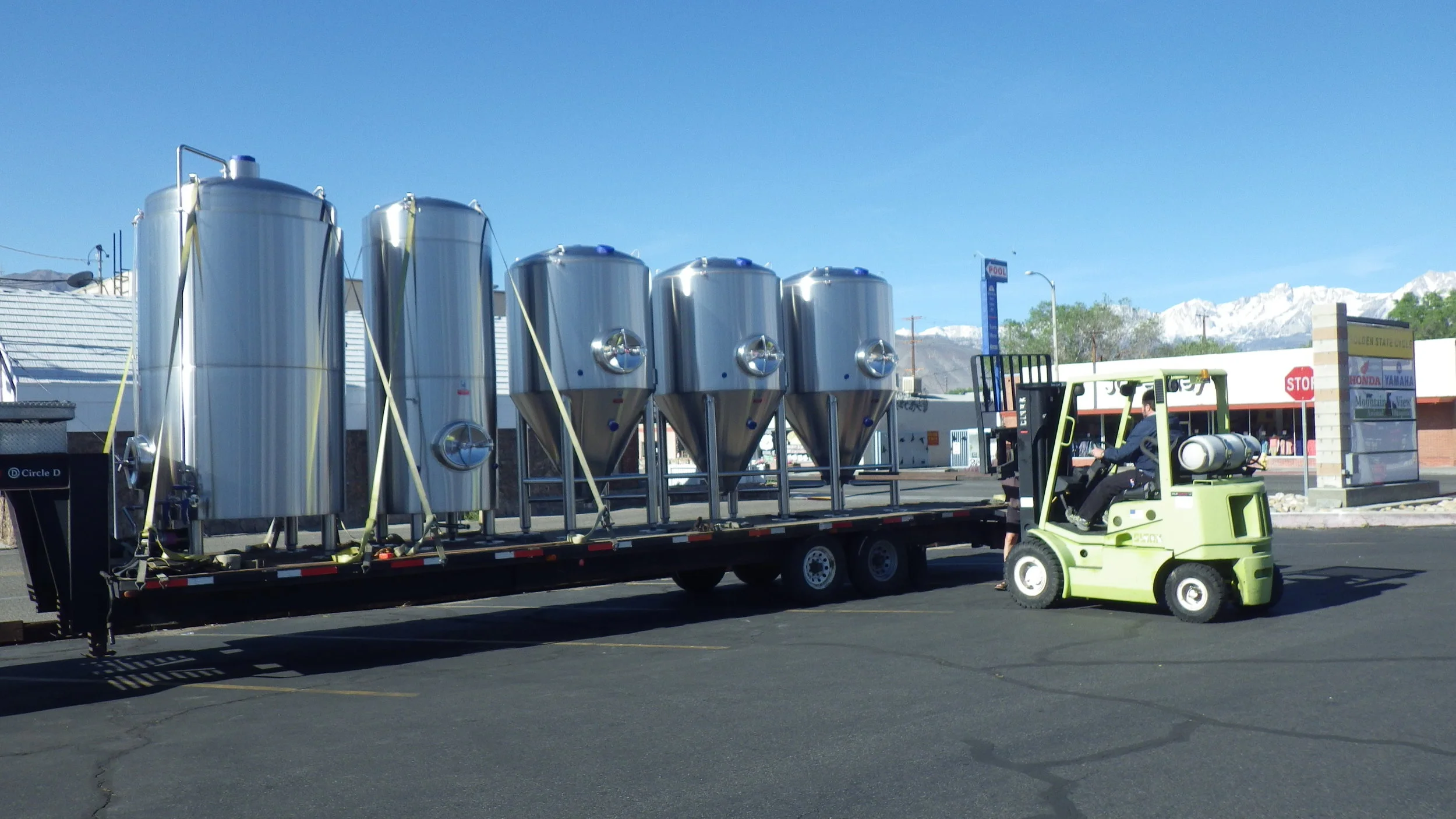 Brewery closed all day - tank expansion