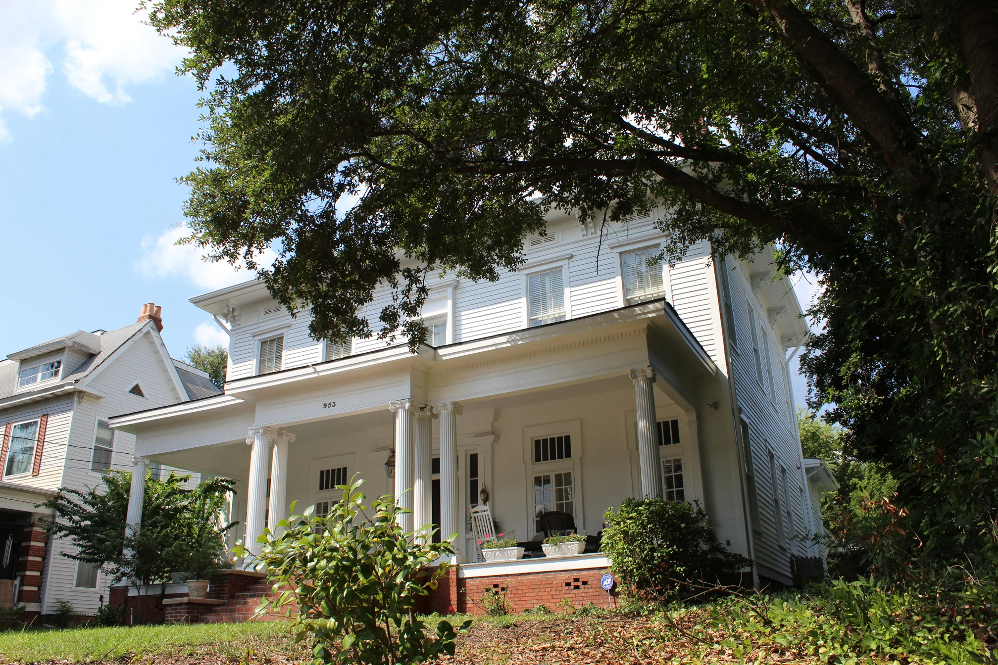 How to Sell Historic Homes