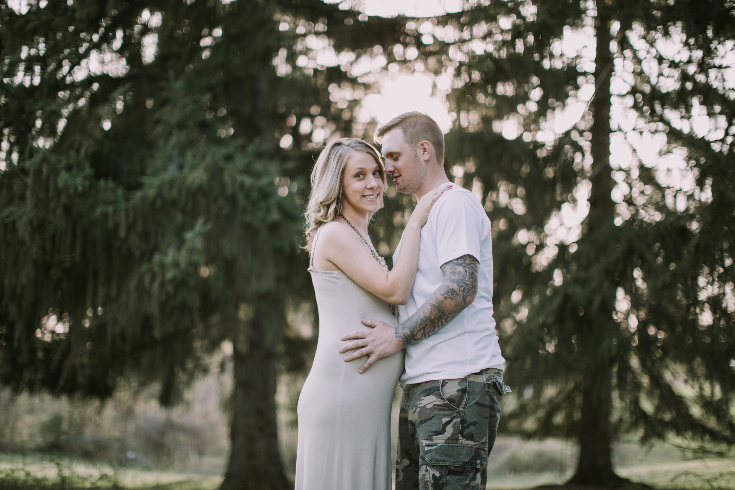 south_park_maternity_session_pittsburgh_photos-26.jpg