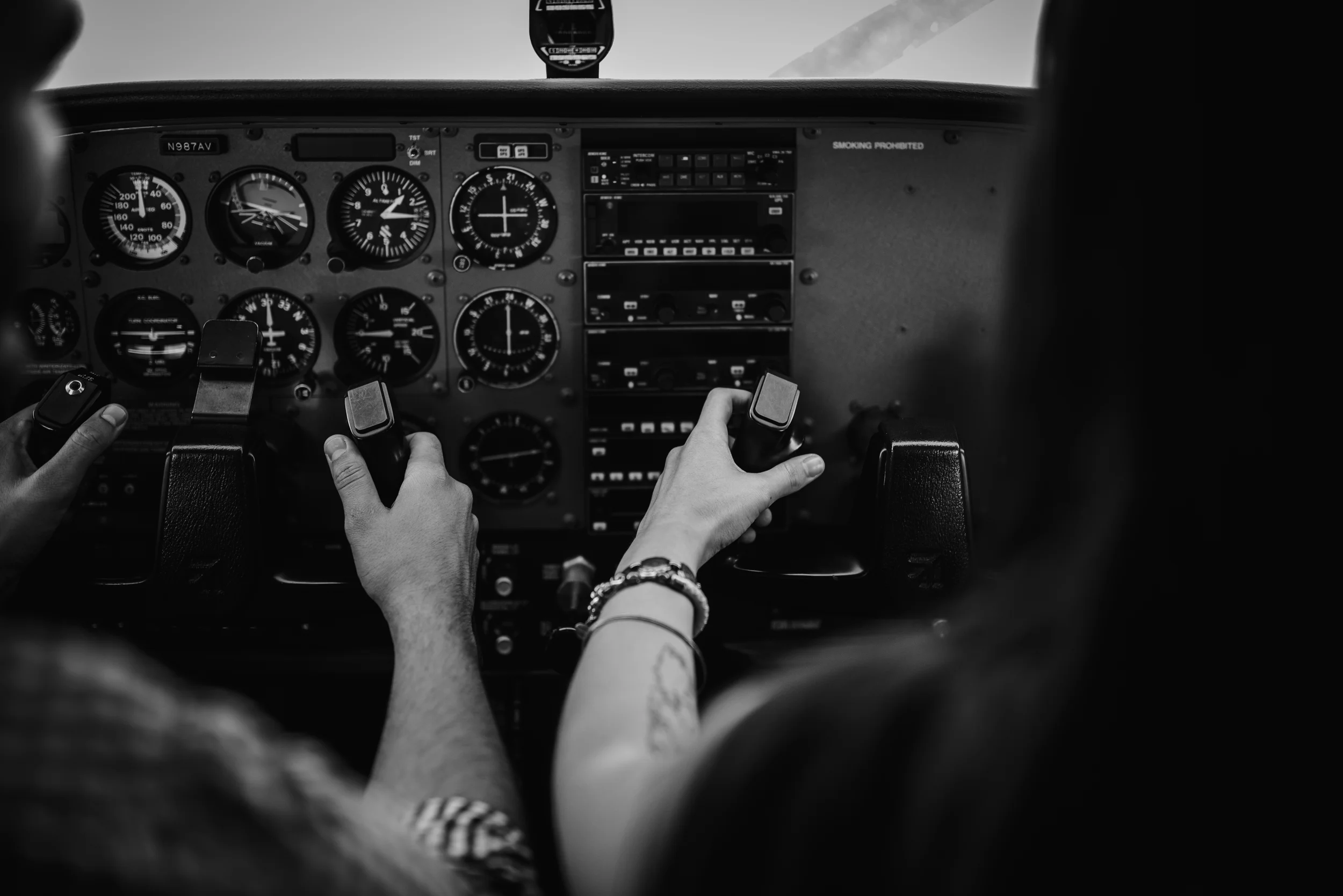 Pittsburgh_airplane_engagement_session047.jpg