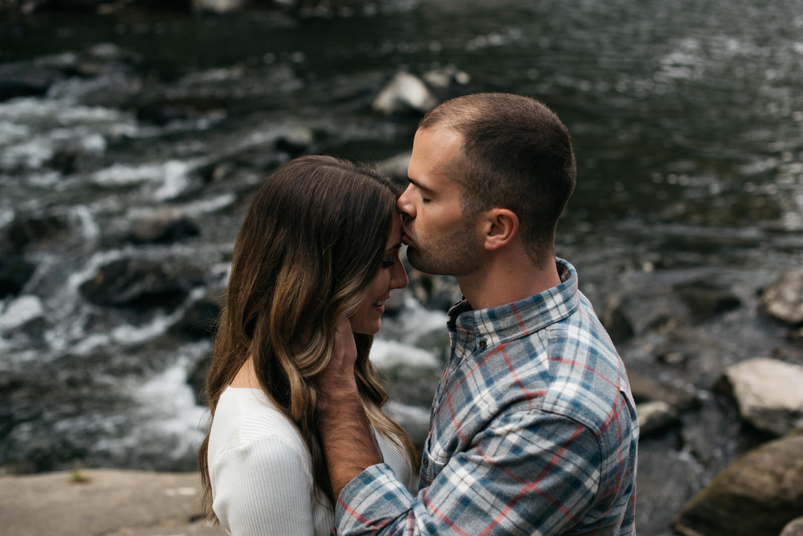 McConnells Mill_Engagement_Photos1.jpg