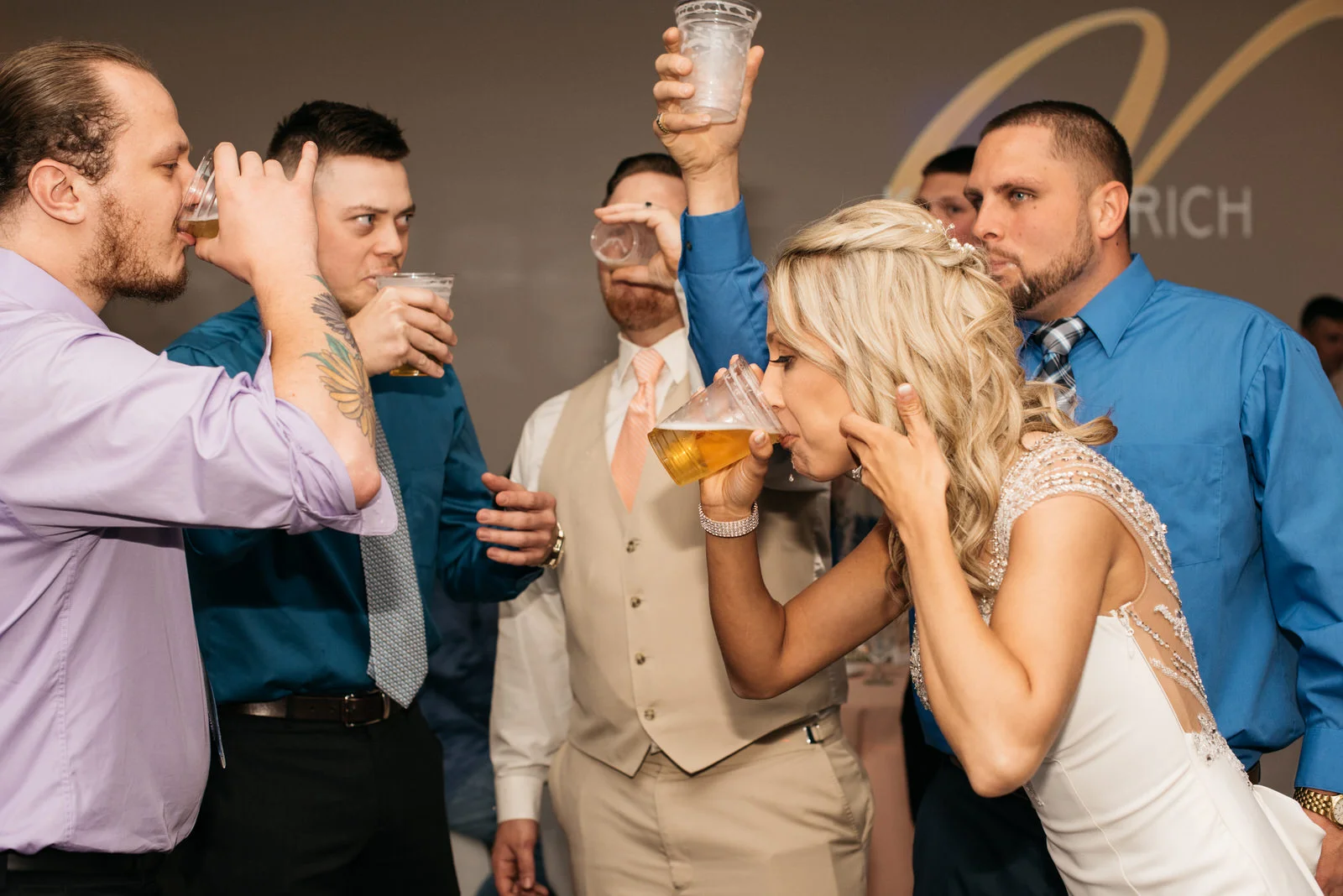 Sunset_Room_Wedding_Photos_020.jpg