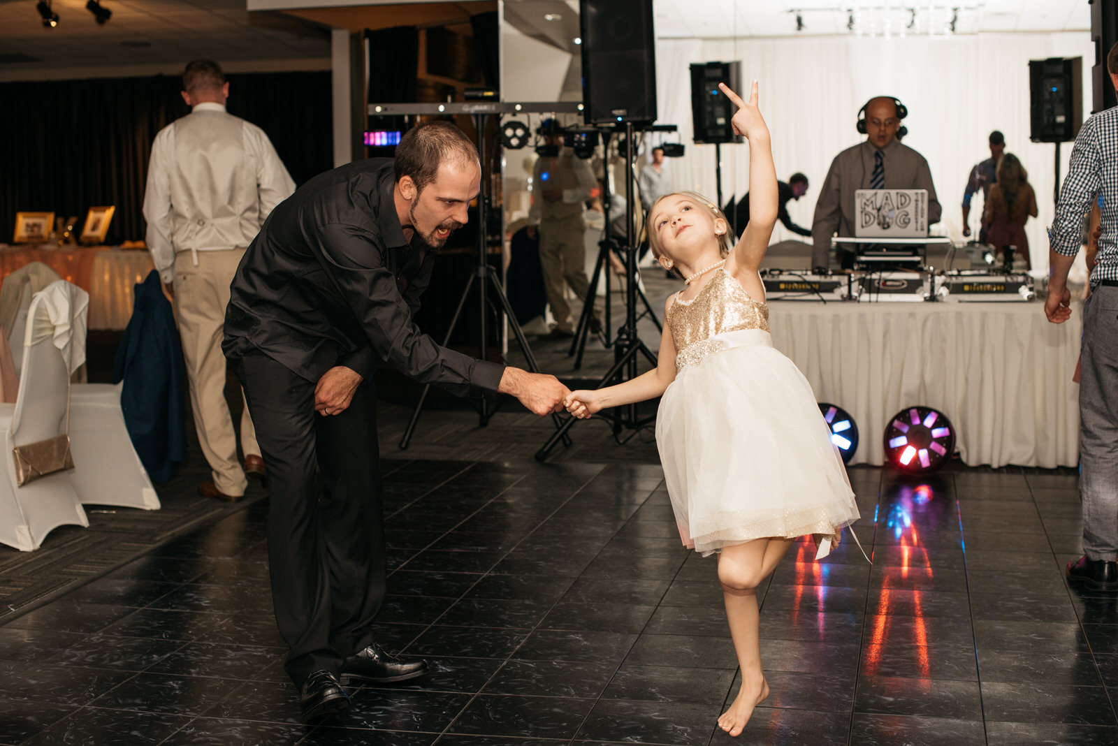 Sunset_Room_Wedding_Photos_018.jpg